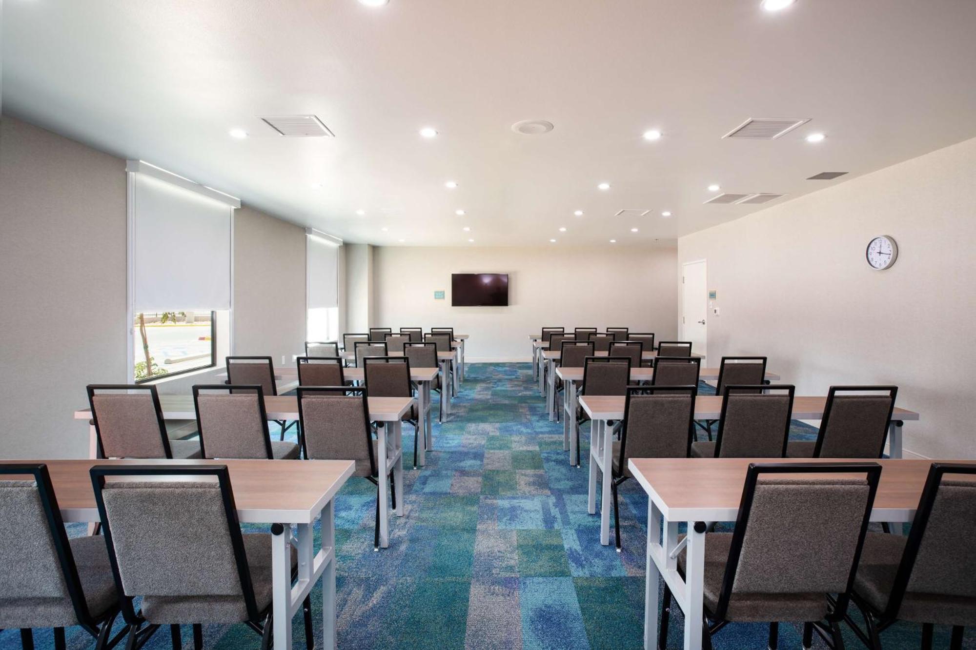 Home2 Suites By Hilton Roswell, Nm Bagian luar foto